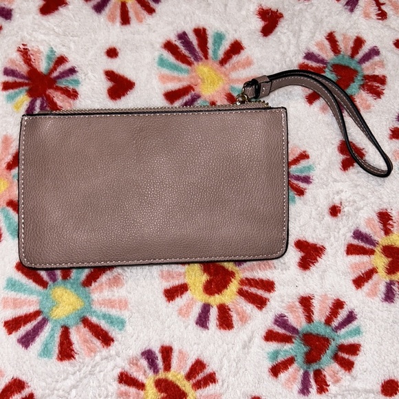 Wristlet Wallet - Picture 4 of 4